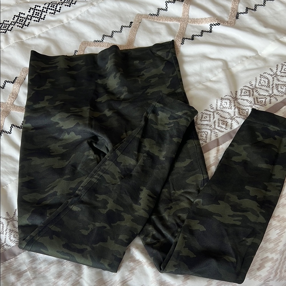 Spanx Camouflage Leggings